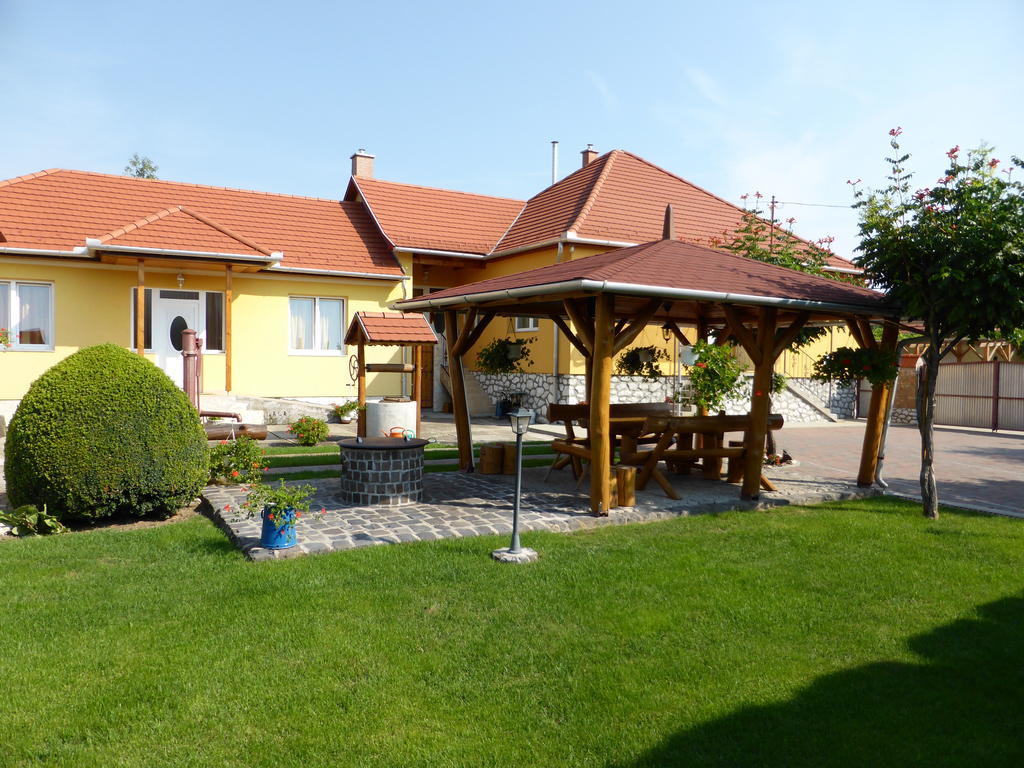 Napfény Apartman és Vendégház Egerszalók Kültér fotó