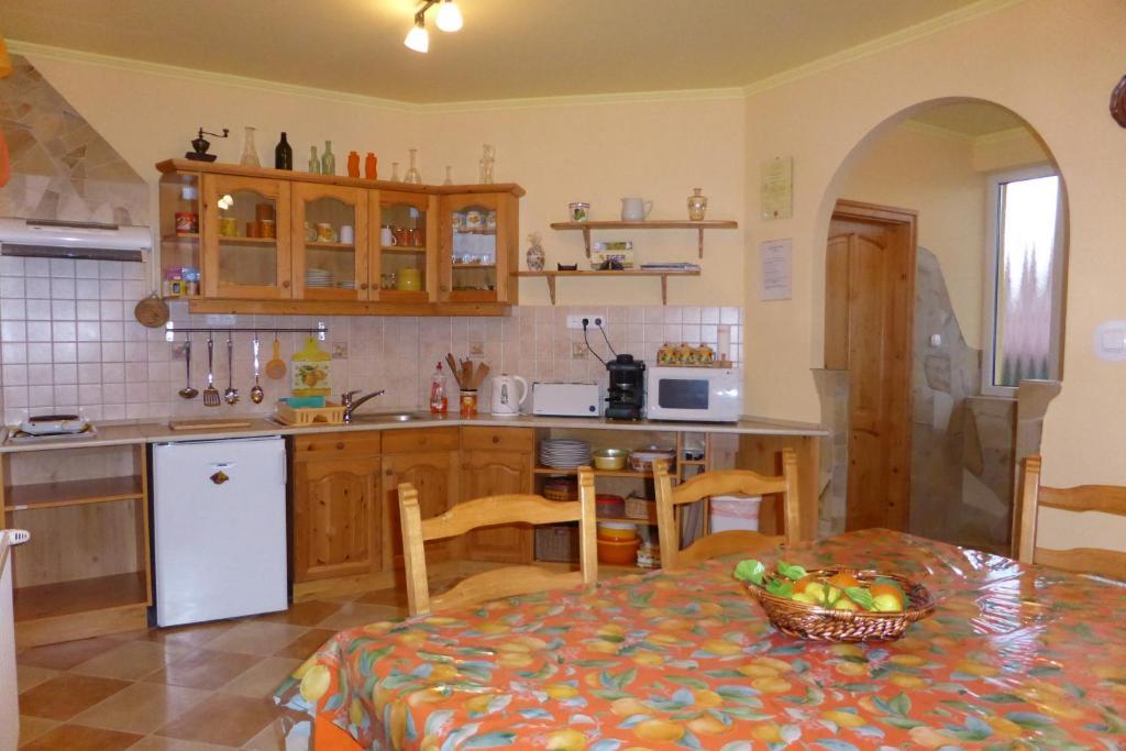 Napfény Apartman és Vendégház Egerszalók Szoba fotó