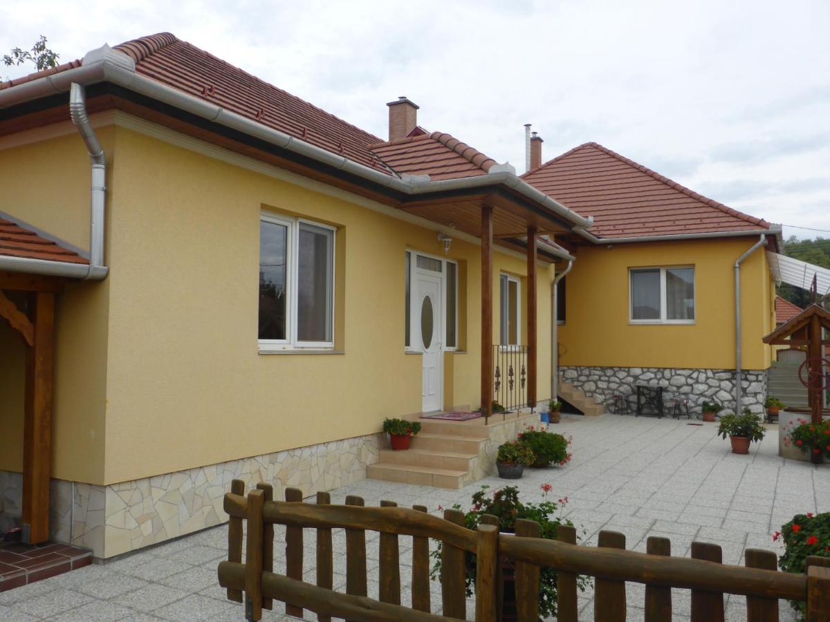Napfény Apartman és Vendégház Egerszalók Kültér fotó